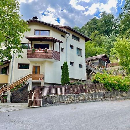 Hotel Sun House Trjawna Exterior foto