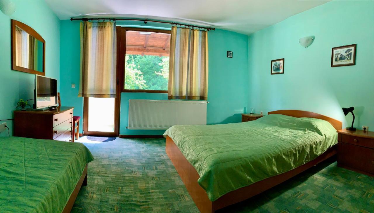 Hotel Sun House Trjawna Exterior foto