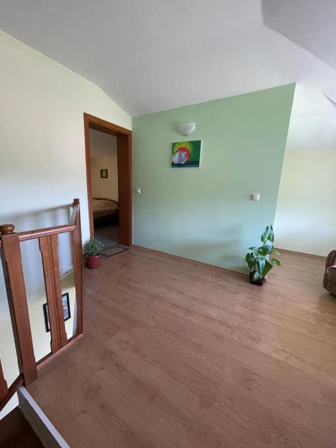 Hotel Sun House Trjawna Exterior foto